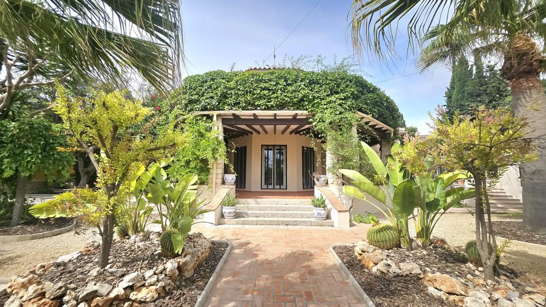 Villa con terrazza in vendita a Garbinet - Vistahermosa, imagen 4