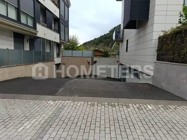 Außenansicht von Garage zur Miete in Orio, Gipuzkoa