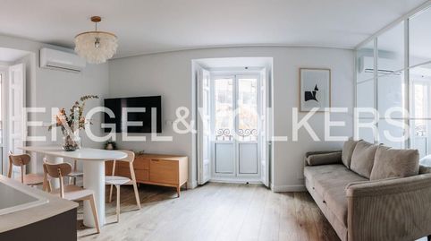 Foto 3 de Piso de alquiler en Desengaño, Universidad - Malasaña, Madrid Capital