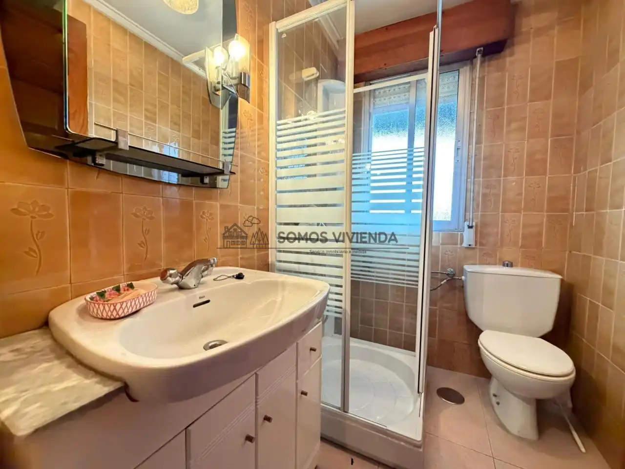 Bathroom of Houses for sale in Ourense Capital   with Heating, Private garden and Terrace