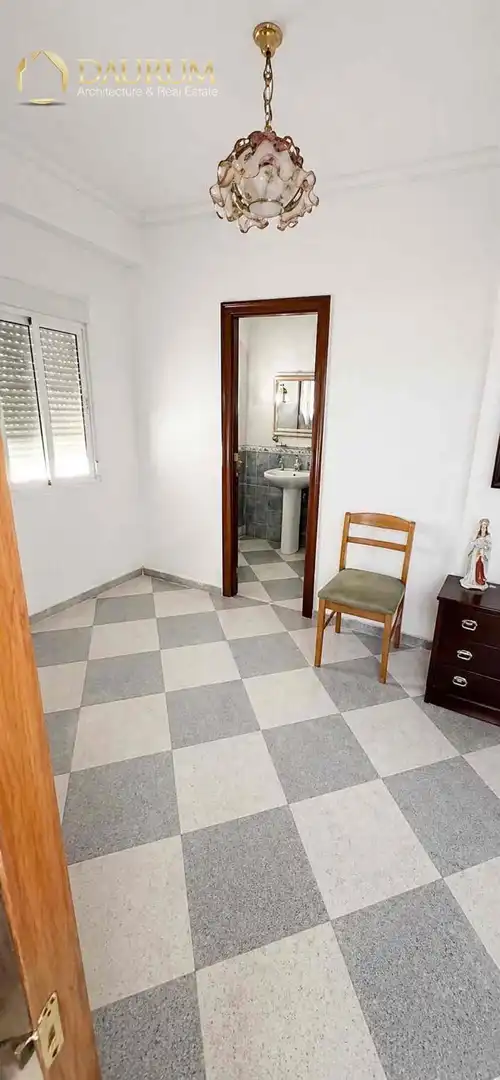 Bathroom of Houses for sale in Sevilla  with Air Conditioner, Terrace and Storage room