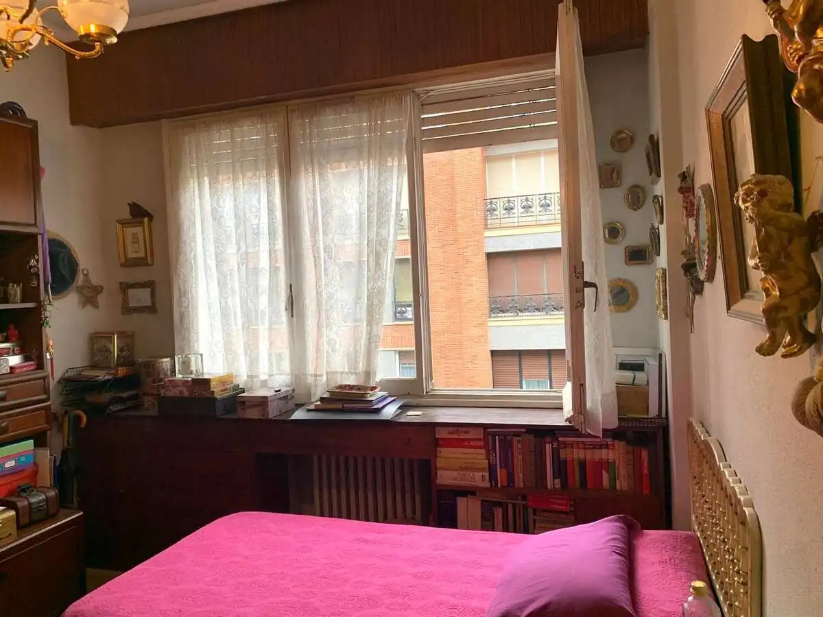 Habitación de Piso en venta en Bilbao  con Calefacción, Terraza y Trastero