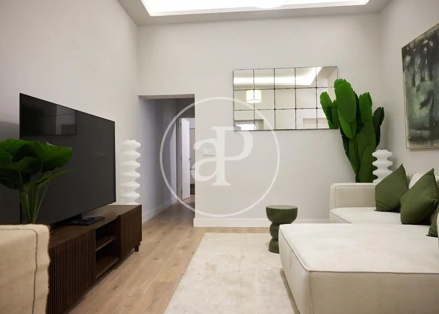 Sala d'estar de Pis en venda en Madrid amb Aire condicionat, Calefacció i Moblat