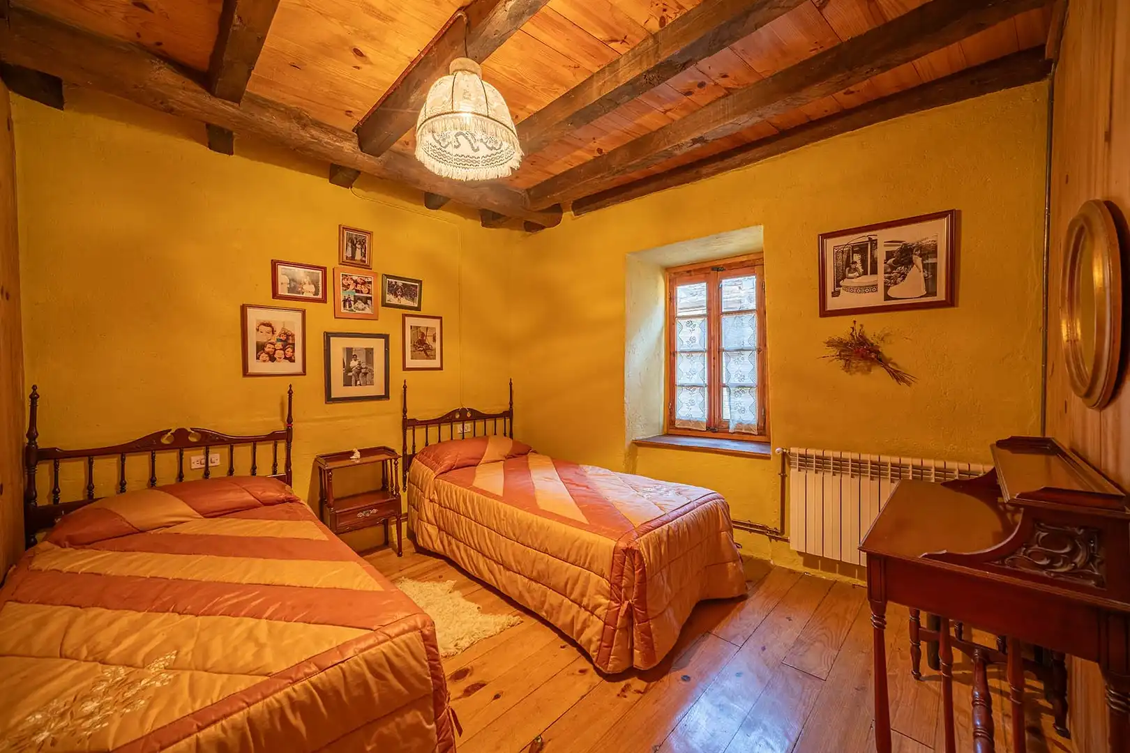 Bedroom of Detached homes for sale in Naut Aran  with Heating, Parquet flooring and Furnished