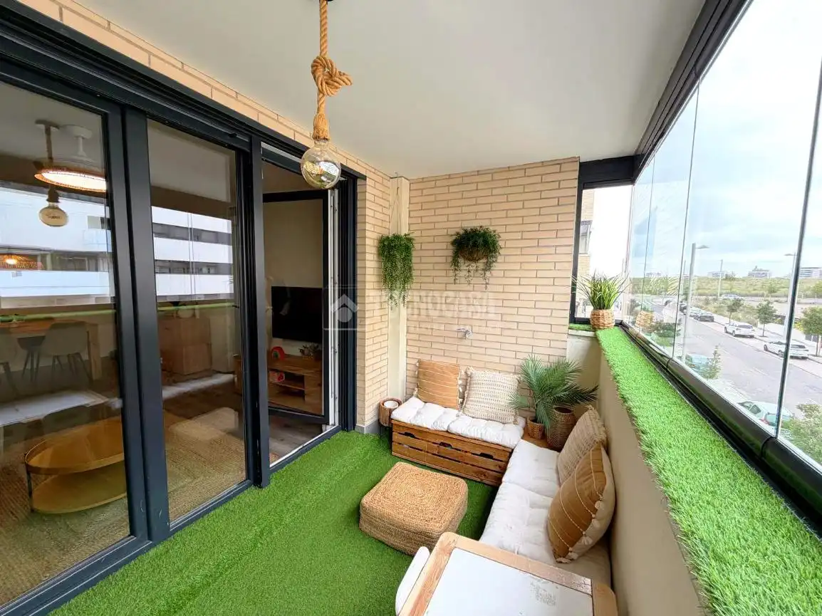 Balcony of Flat for sale in Madrid  with Air Conditioner, Heating and Terrace