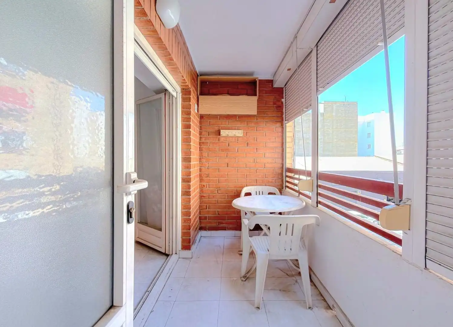 Terrasse von Wohnungen zum Verkauf in Torrevieja mit Terrasse, Möbliert und Gemeinschaftspool