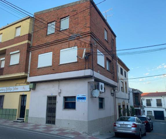 Edificio en Venta en Calle Manuel Mas, 5 en Talayuela