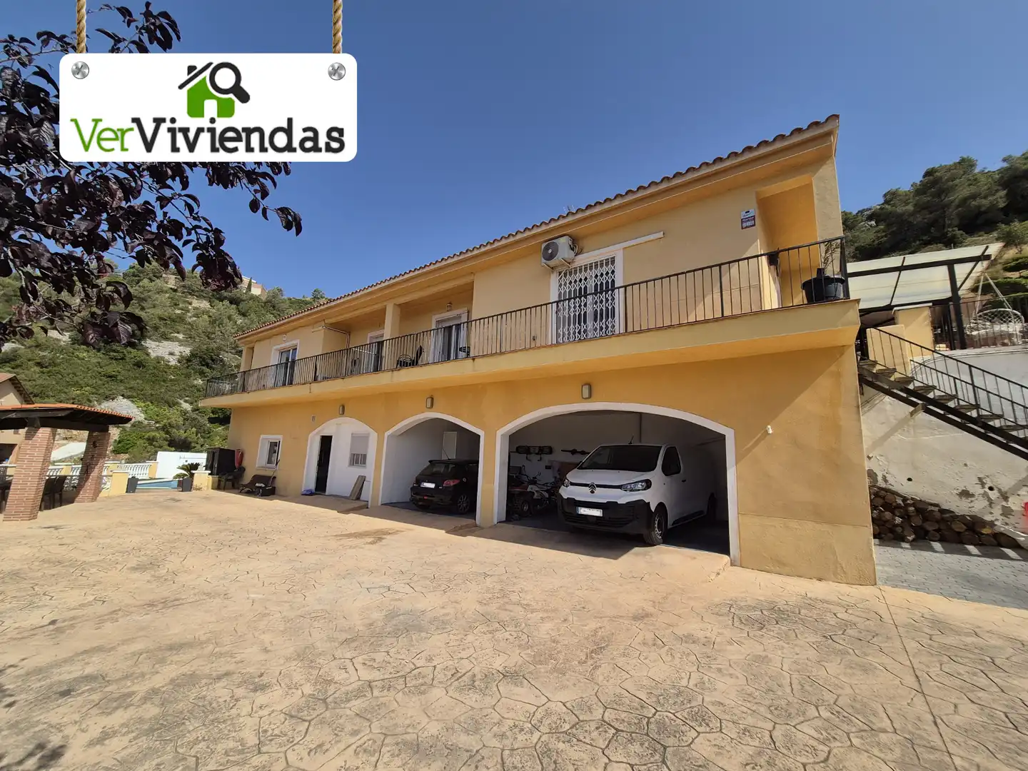 Vista exterior de Casa o chalet en venta en Olesa de Bonesvalls con Aire acondicionado, Calefacción y Jardín privado