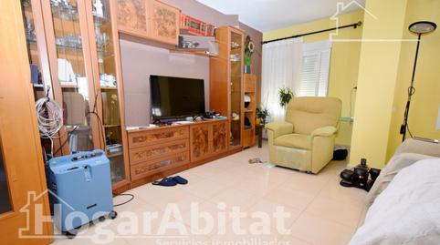 Foto 2 de Piso en venta en Avenida Reyes Católicos, Alginet, Valencia