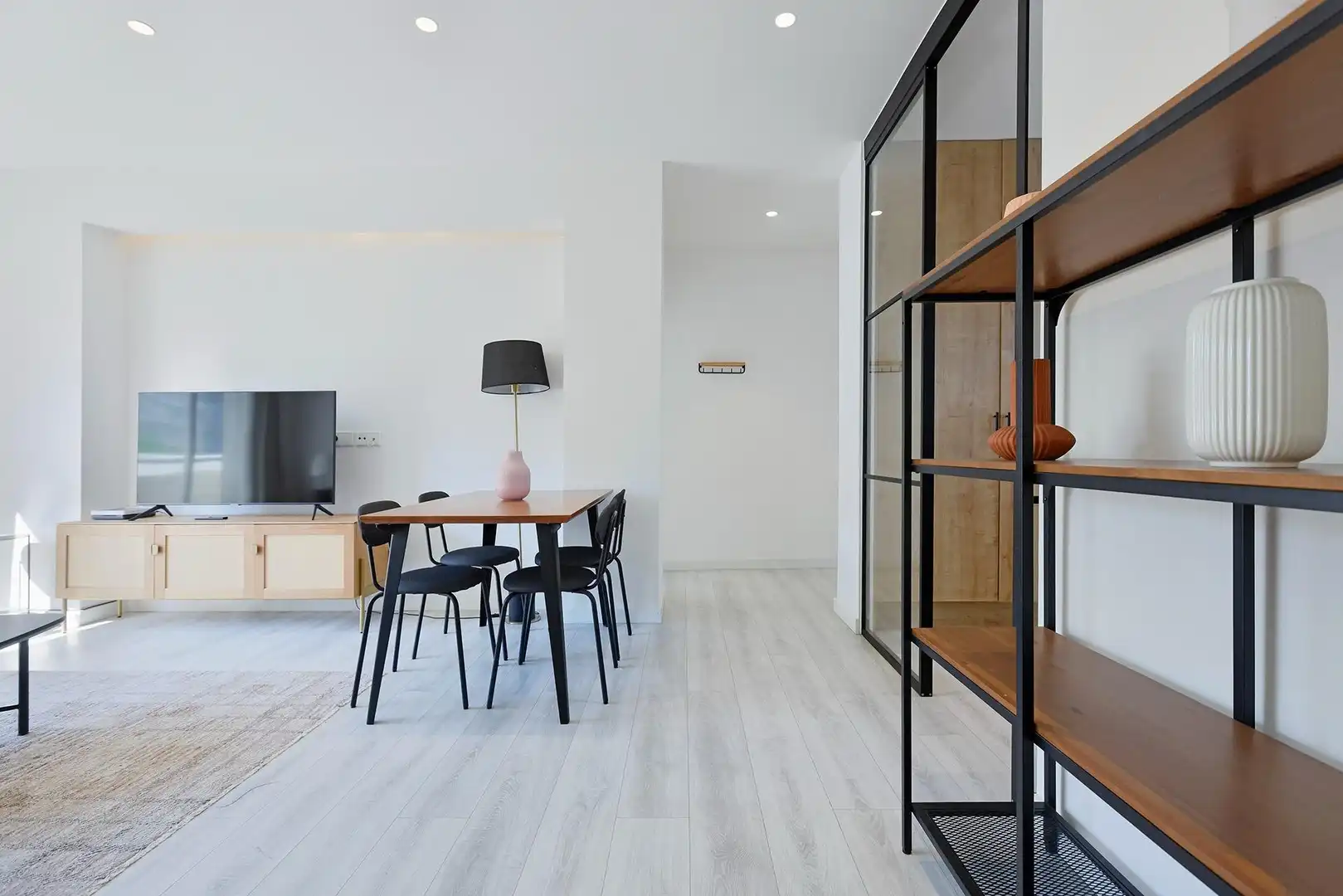 Sala d'estar de Pis en venda en Barcelona amb Aire condicionat, Parquet i Balcó