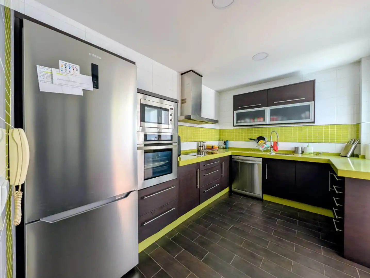 Cocina de Piso en venta en Loja con Aire acondicionado, Calefacción y Terraza