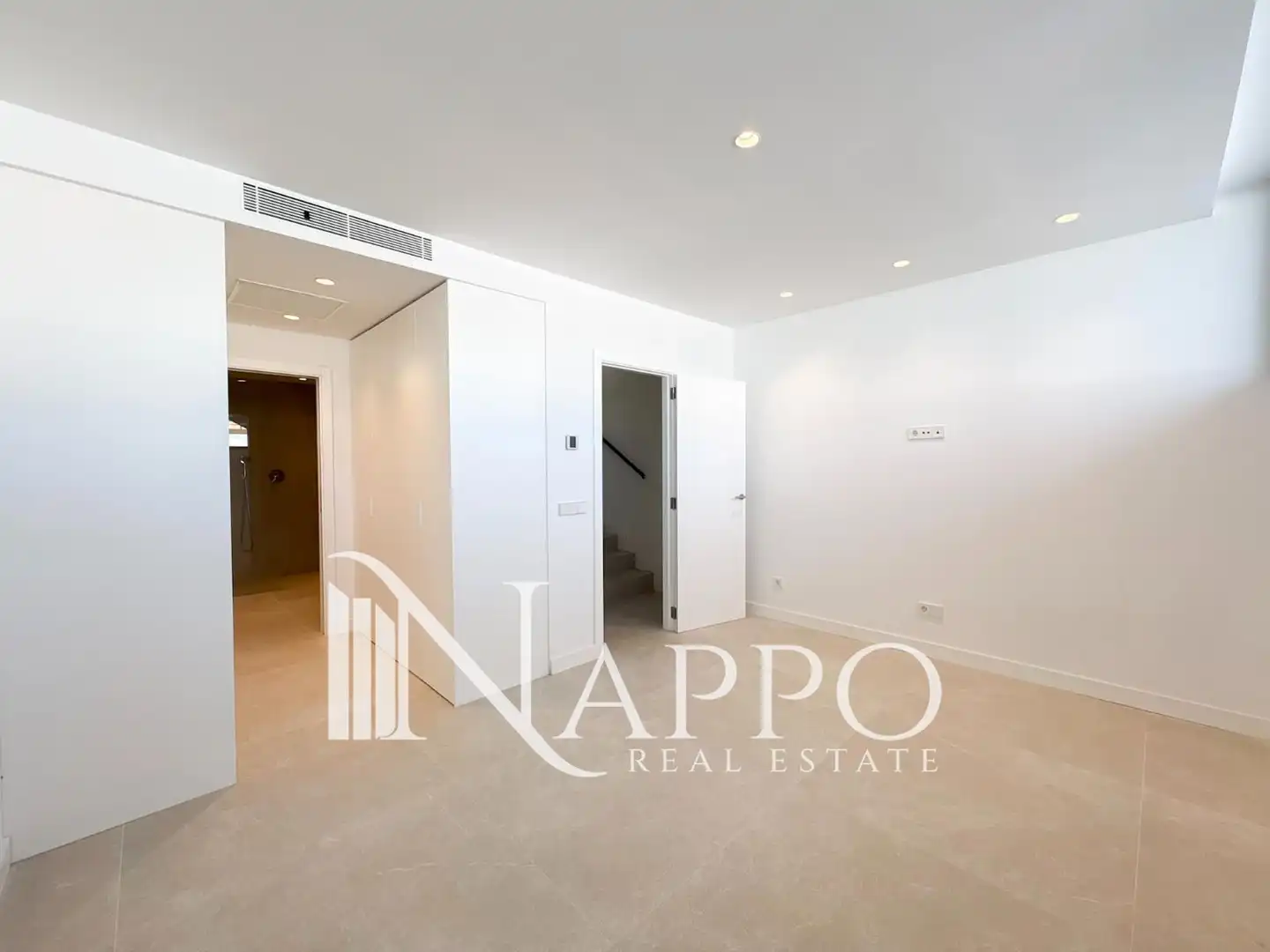 Dúplex en venta en  Palma de Mallorca con Aire acondicionado, Terraza y Trastero