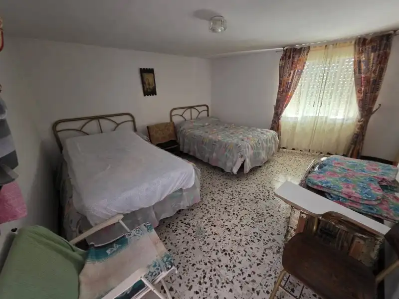Habitación de Casa o chalet en venta en Oliva de Plasencia con Calefacción y Jardín privado