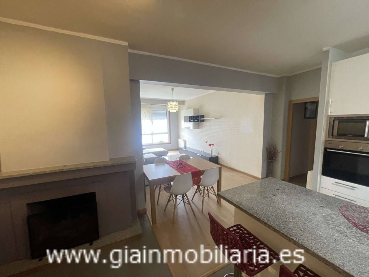 Dining room of Flat for sale in Vigo   with Heating, Terrace and Furnished