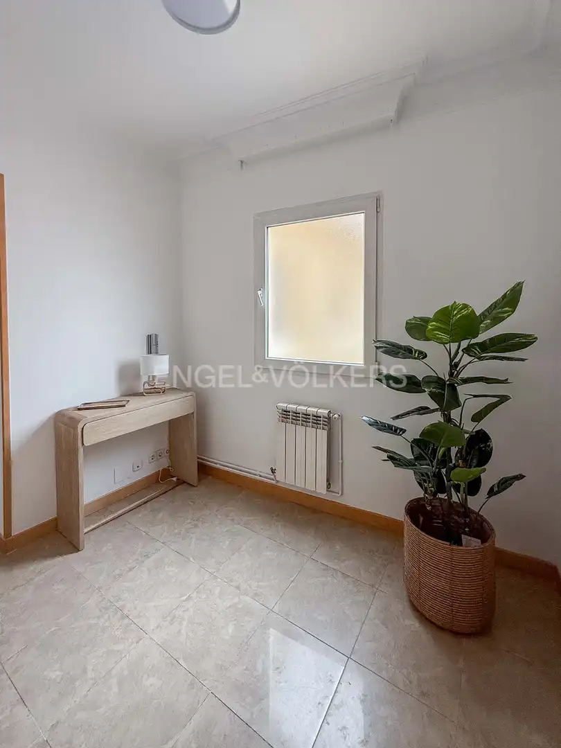 Habitación de Piso de alquiler en Santander con Calefacción, Amueblado y Balcón