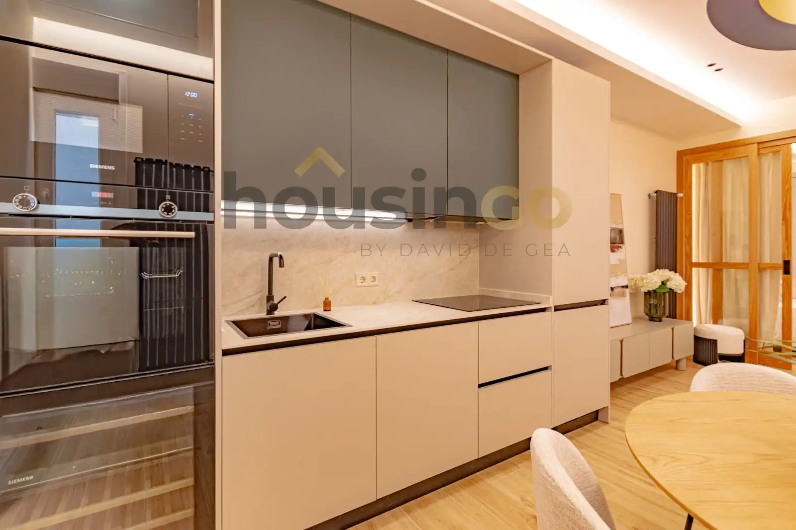 Küche von Wohnung zum Verkauf in Barrio de Salamanca