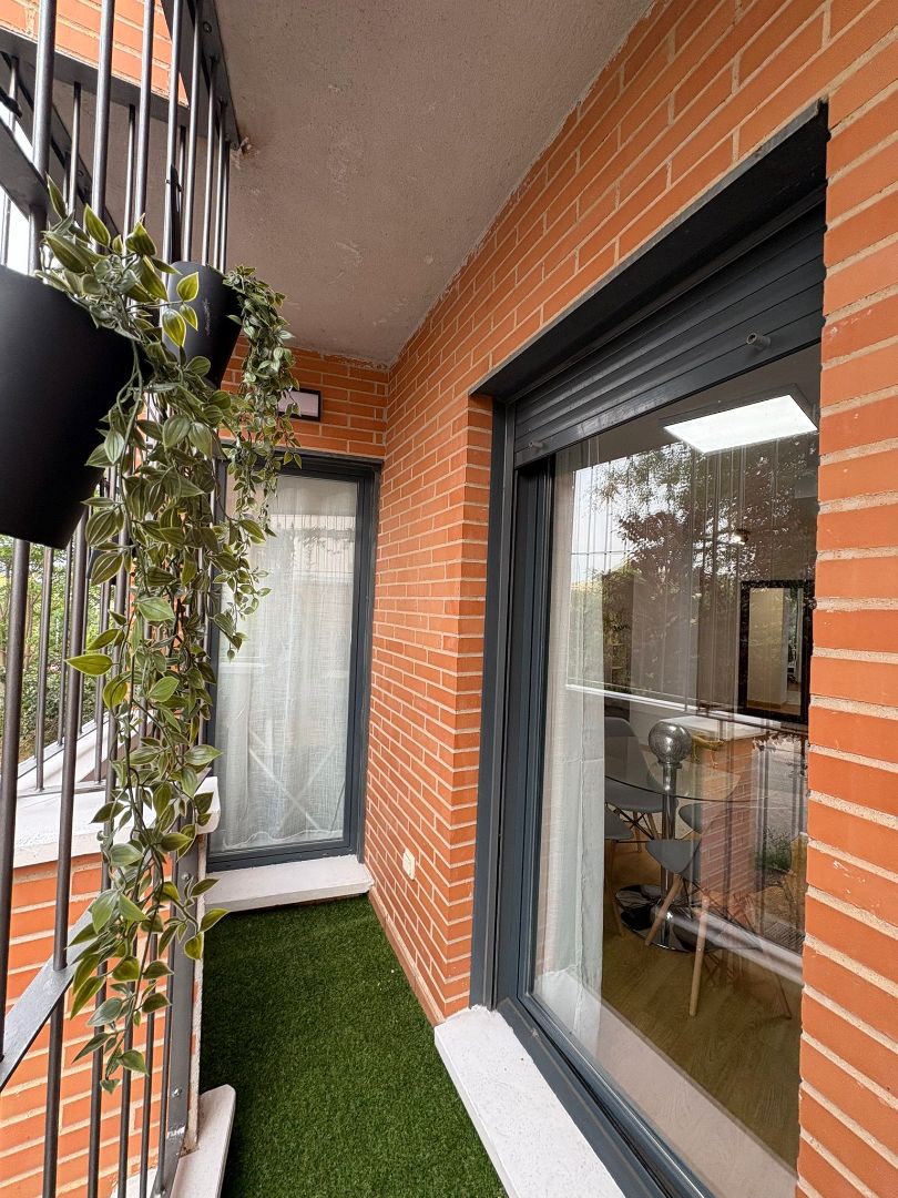 Terrasse von Wohnung miete in  Toledo Capital mit Klimaanlage, Heizung und Parkett