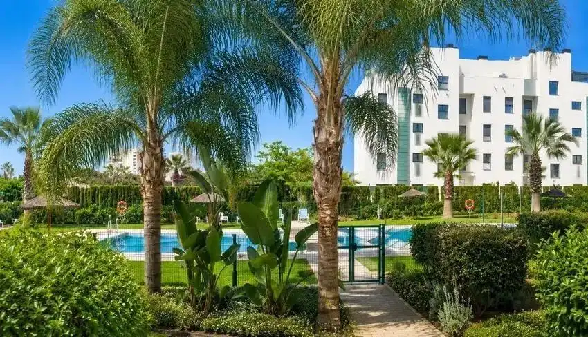 Pis amb piscina en venda a Playamar - Benyamina