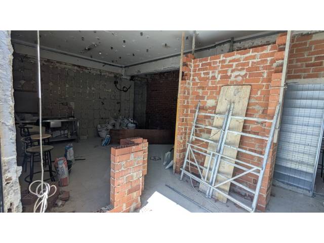 Local comercial en Venta en Calle San Mauro en Ciutat Fallera