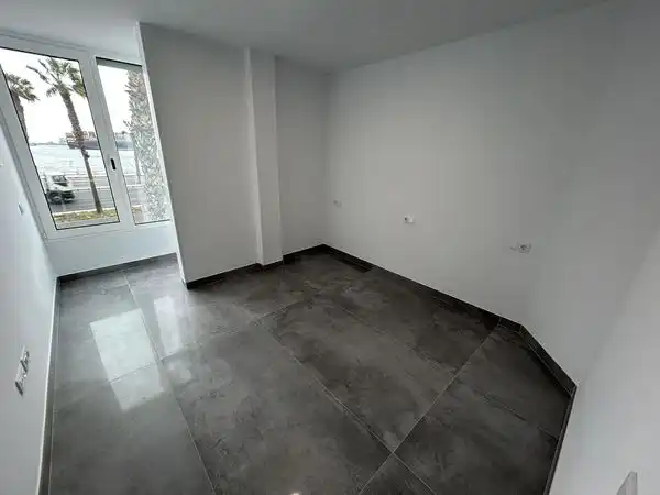Flat for rent in Las Palmas de Gran Canaria  with Air Conditioner, Heating and Oven