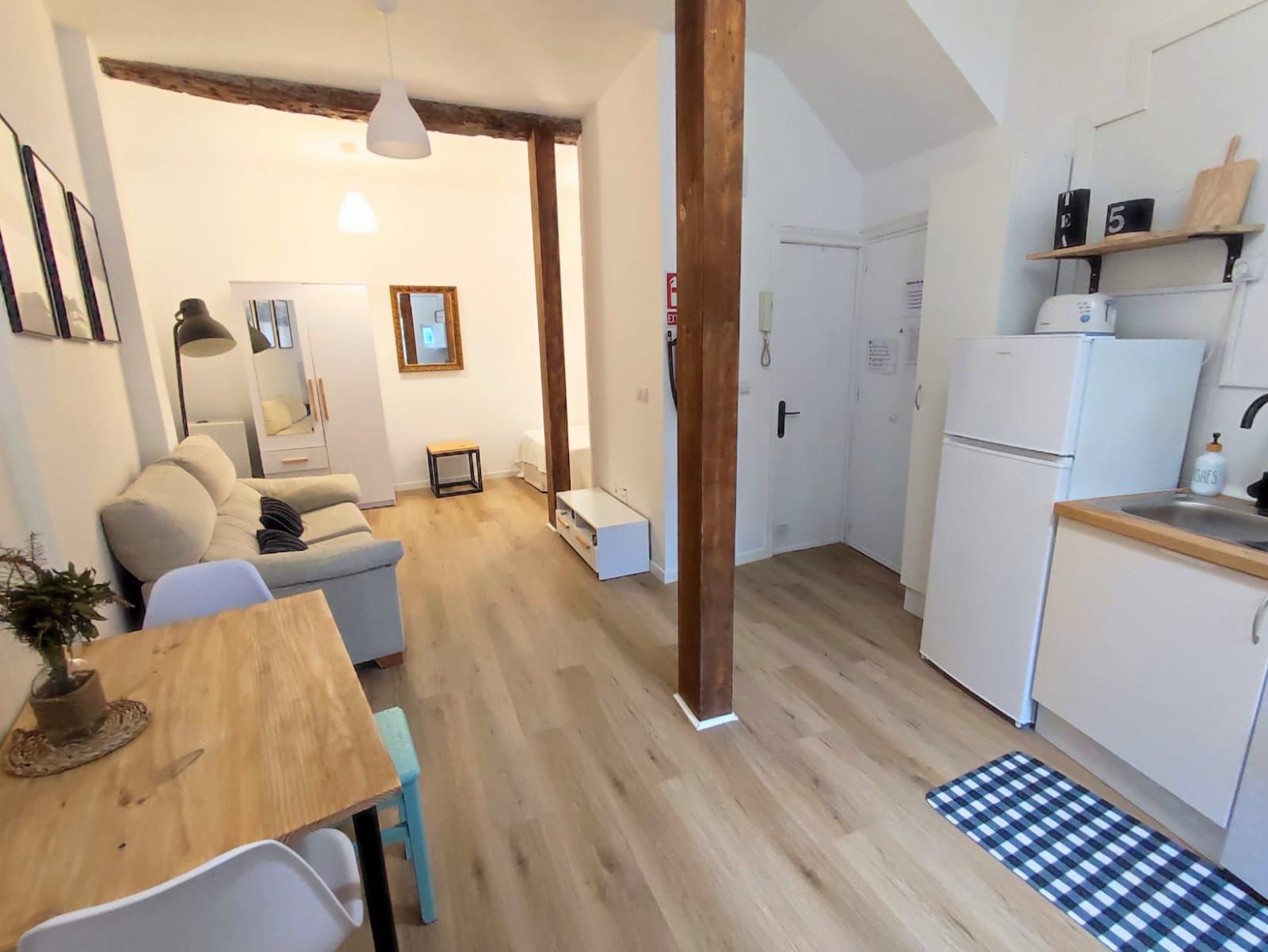 Sala de estar de Apartamento de alquiler en Santander con Amueblado