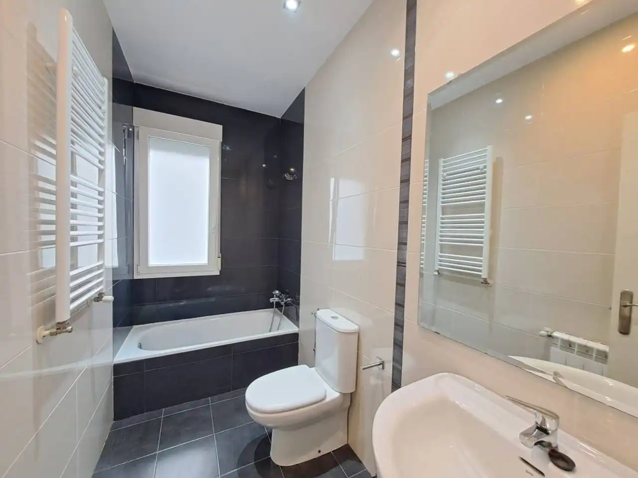 Bathroom of Flat for rent in Centro