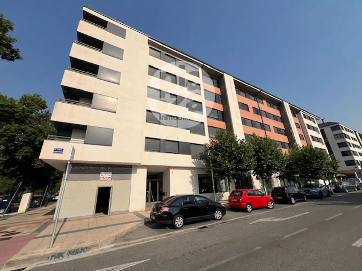 Piso de alquiler en Sorbona, Universidad - Las Huelgas