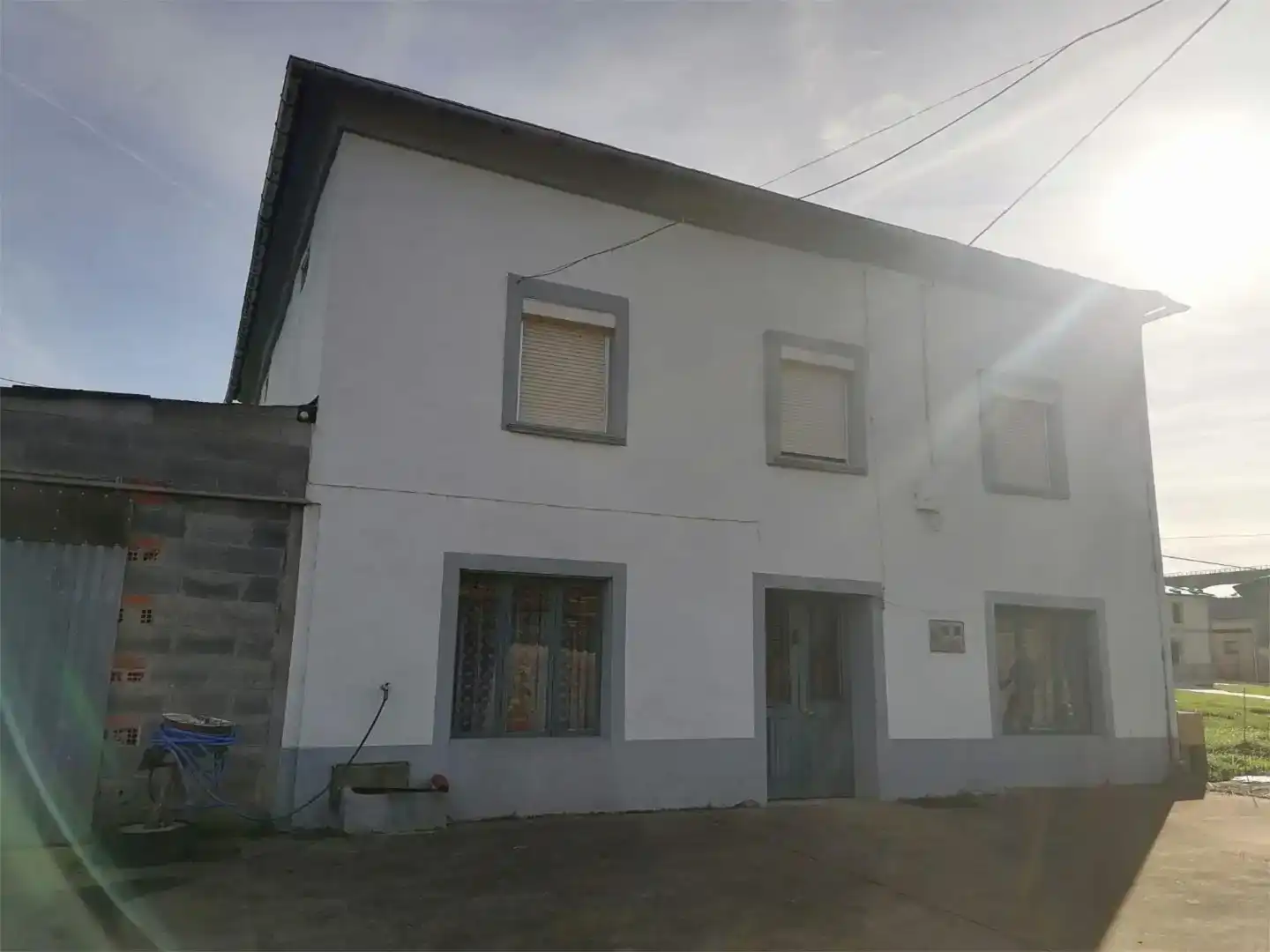 Vista exterior de Finca rústica en venda en Mondoñedo amb Jardí privat, Traster i Moblat