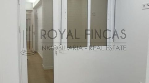 Foto 3 de Piso en venta en Calle Antonio Rubio Torres, 5, Puerto Deportivo, Fuengirola