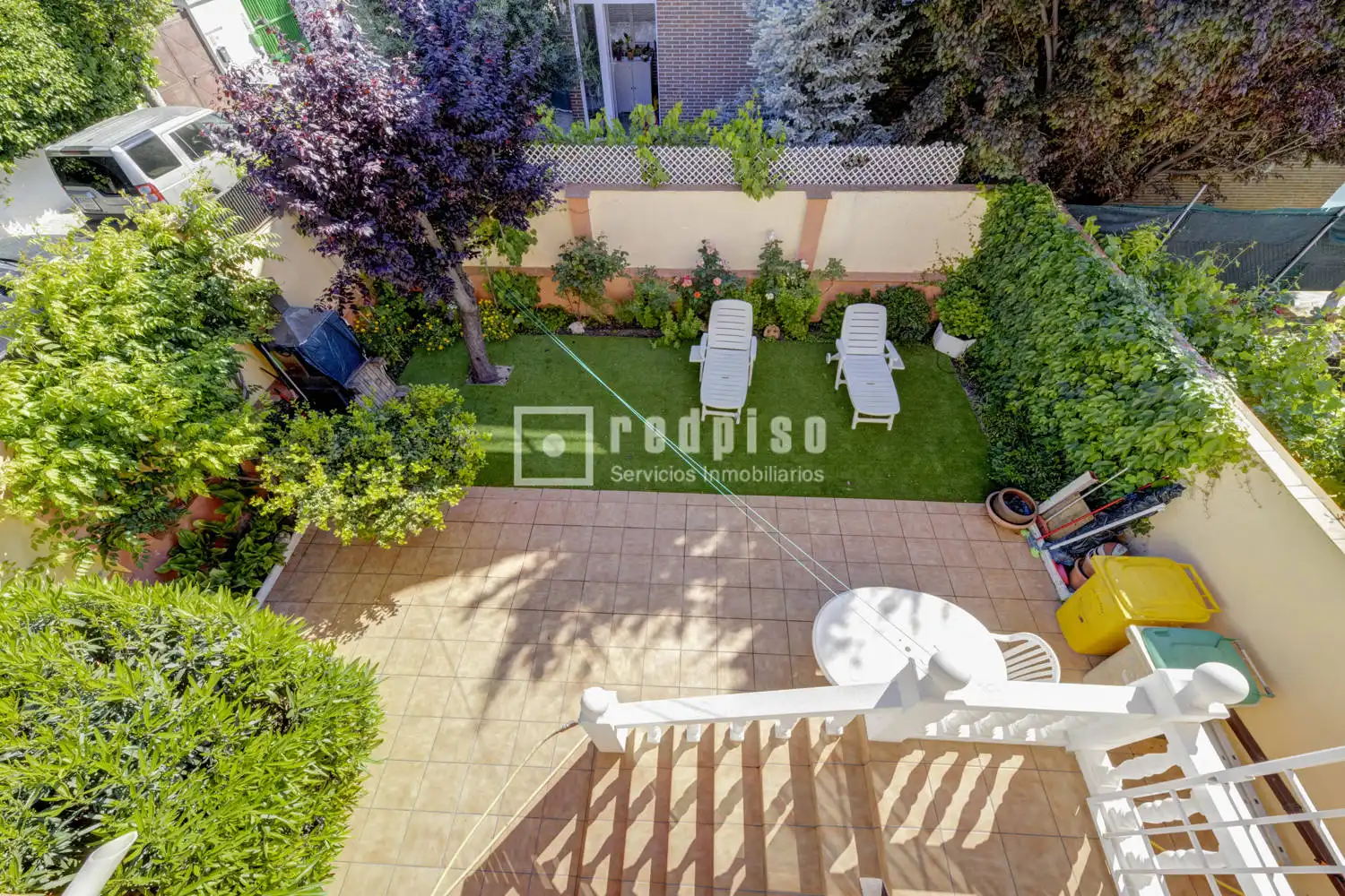 Garden of Houses for sale in Pozuelo de Alarcón  with Air Conditioner, Heating and Parquet flooring