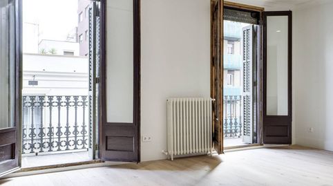 Photo 3 of Flat for sale in Calle Pau Claris, Nueva España, Madrid Capital