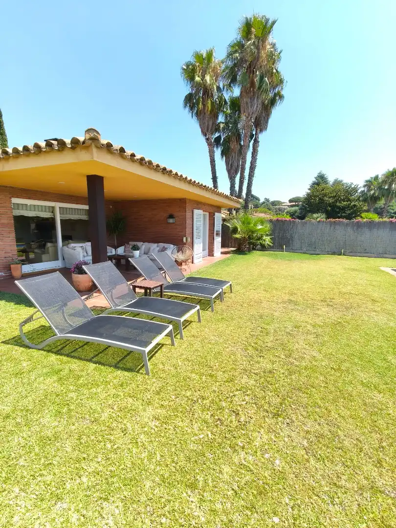 Garden of Houses for sale in Sant Andreu de Llavaneres  with Air Conditioner, Heating and Private garden