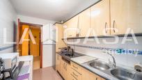 Kitchen of Flat for sale in Dos Hermanas  with Air Conditioner and Terrace