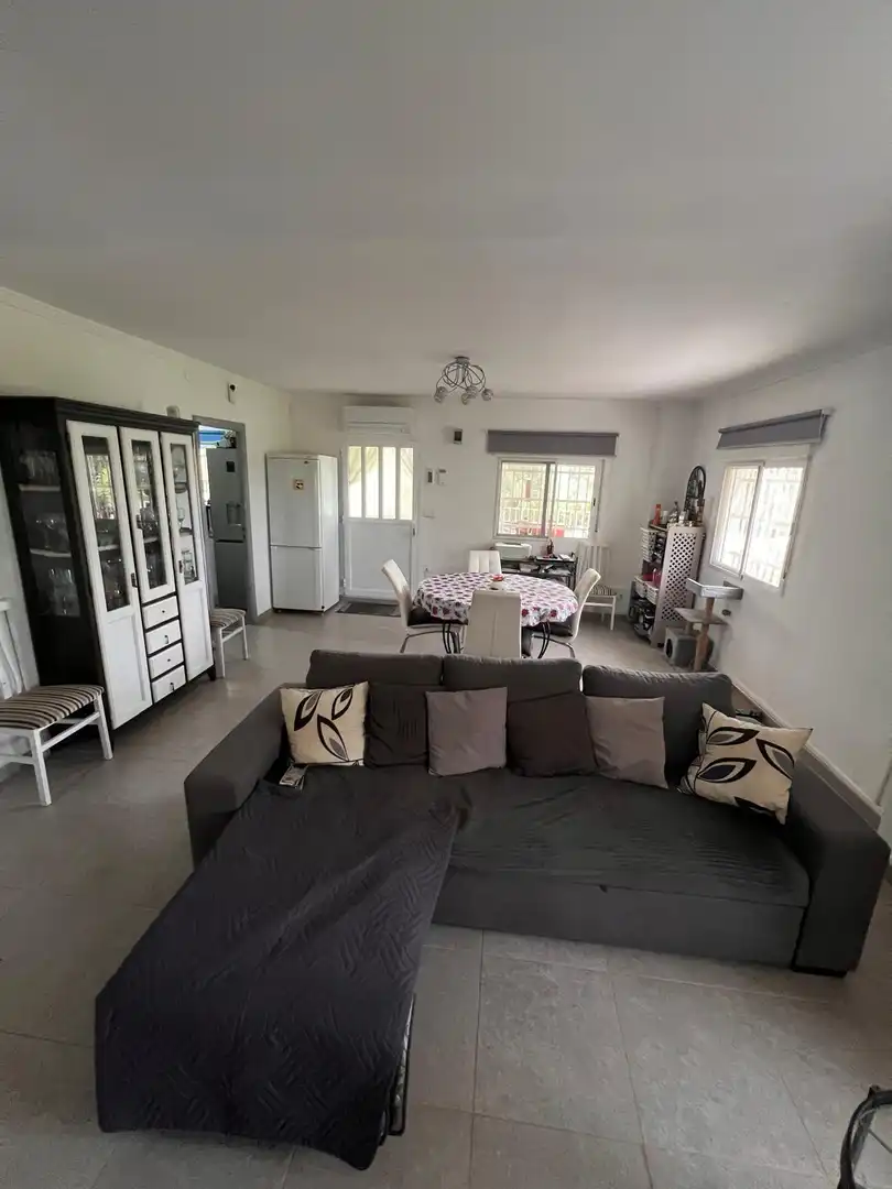 Sala d'estar de Casa o xalet en venda en Llíria amb Aire condicionat, Calefacció i Jardí privat
