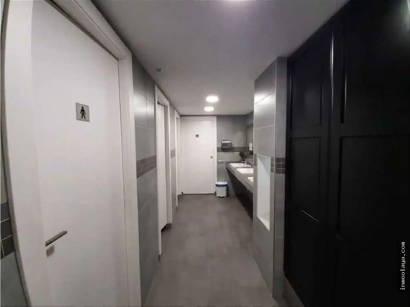 Business premises for transfer in Sants - Montjuïc, imagen 38