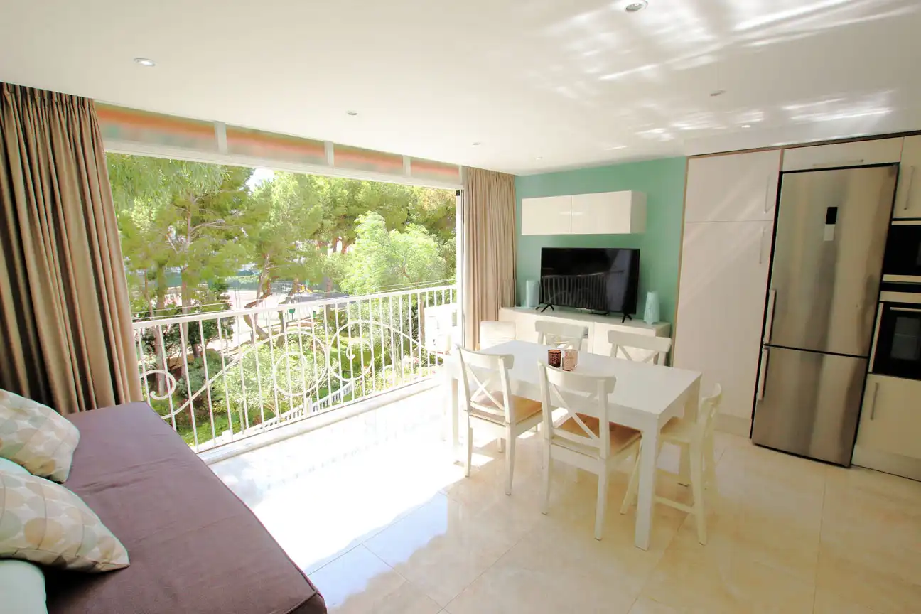 Sala de estar de Apartamento en venta en Benidorm con Aire acondicionado, Calefacción y Jardín privado