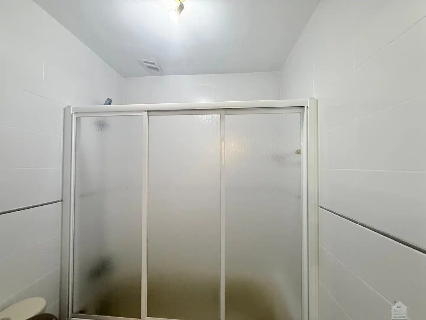 Baño de Casa o chalet en venta en Tomares con Aire acondicionado, Terraza y Piscina comunitaria