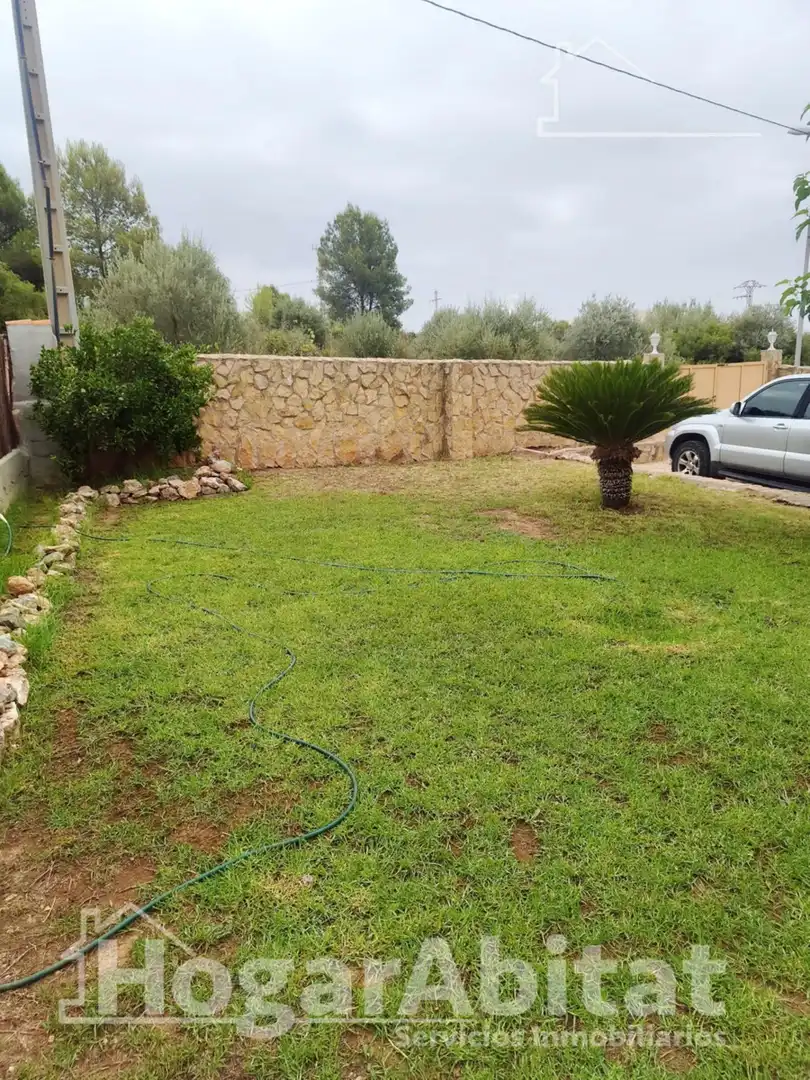 Villa con piscina in vendita a Calle Trébol Urbanización pla del sol, imagen 4