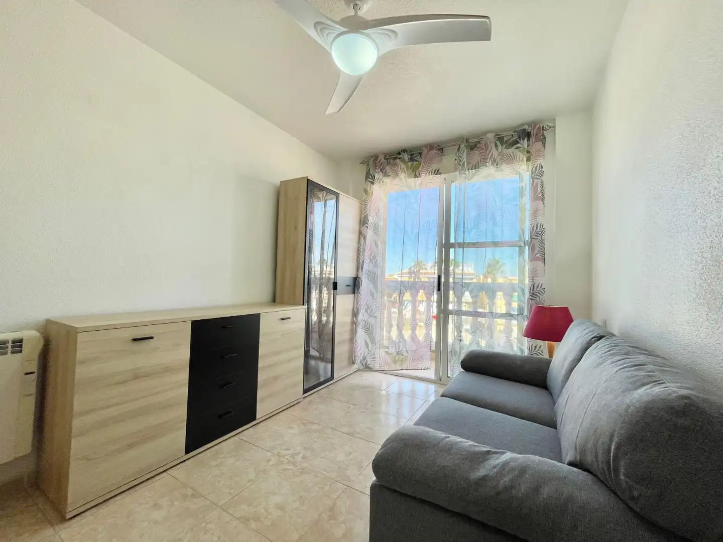 Apartament amb terrassa de lloguer a Centro, imagen 2