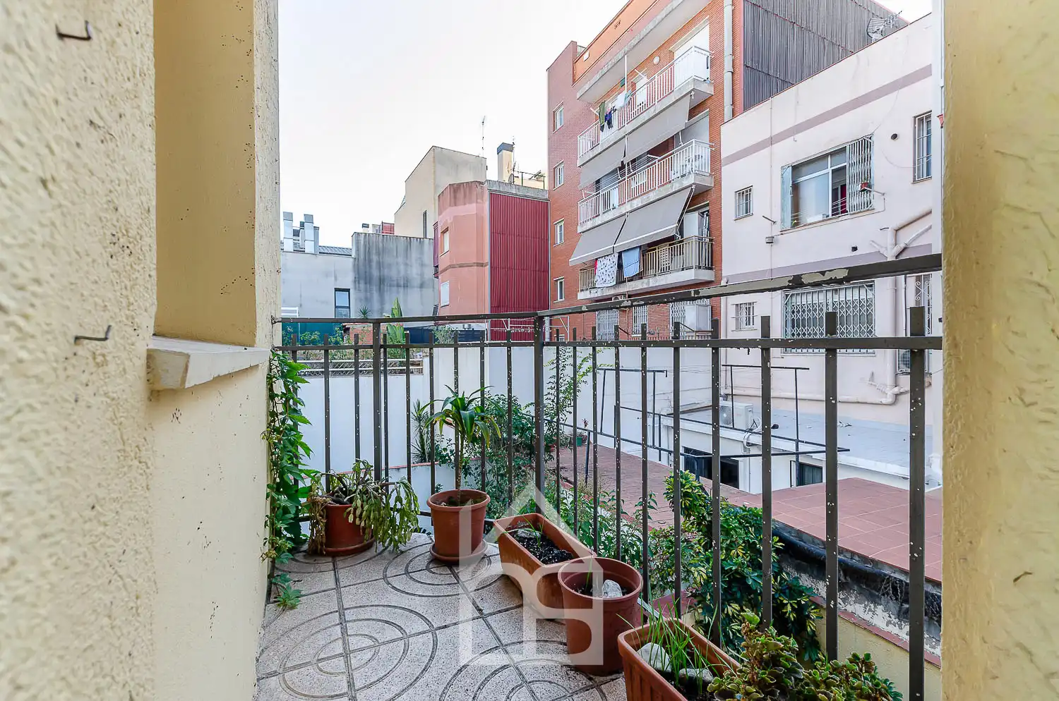 Adosado con terraza en venta en Carrer de Josep Torras i Bages, imagen 12