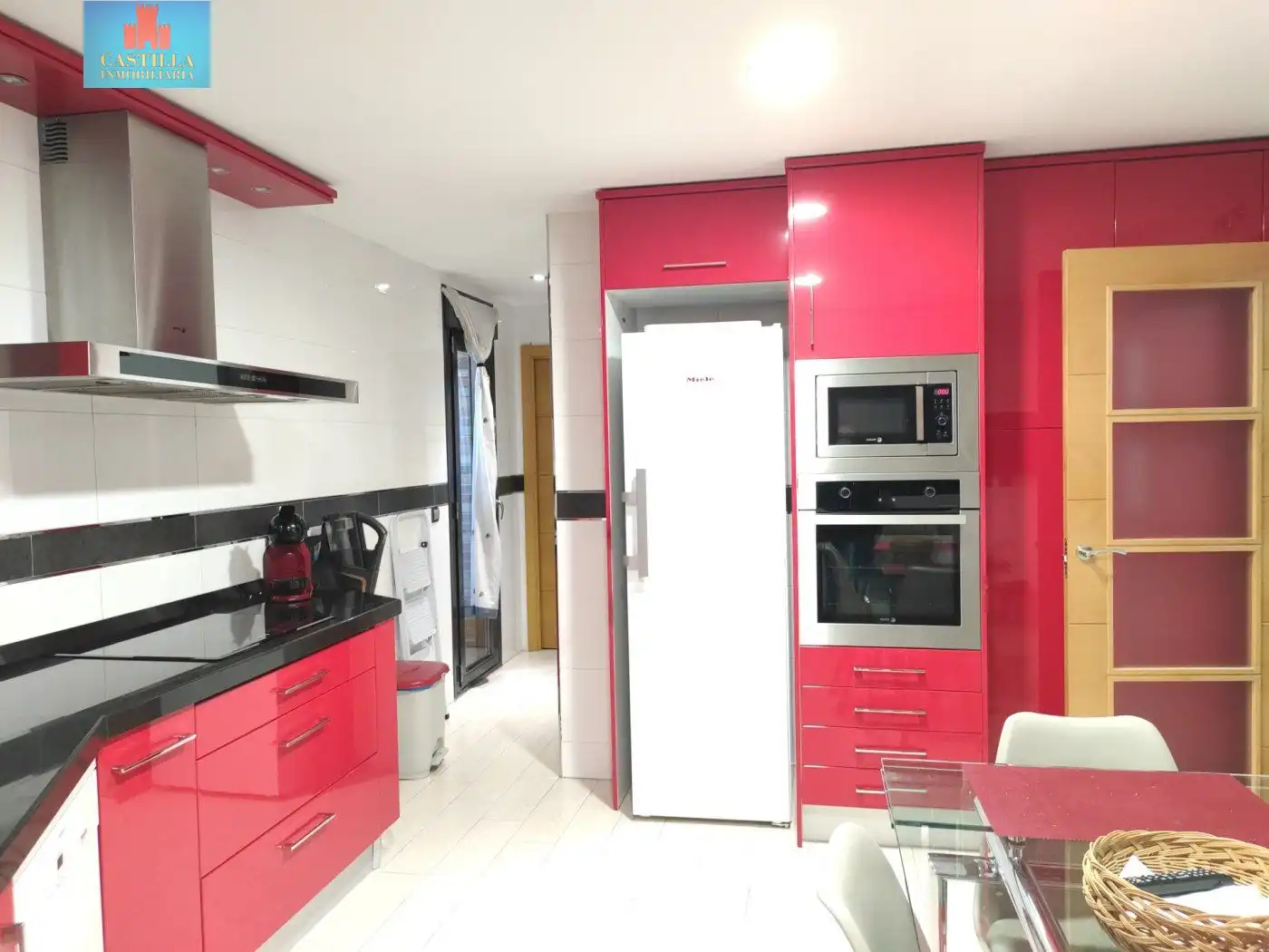 Cocina de Casa adosada en venta en Ávila con Aire acondicionado, Calefacción y Terraza