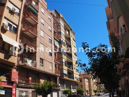 Vista exterior de Pis en venda en Elche / Elx amb Balcó