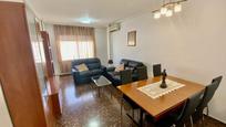 Living room of Flat for sale in  Zaragoza Capital  with Air Conditioner and Terrace