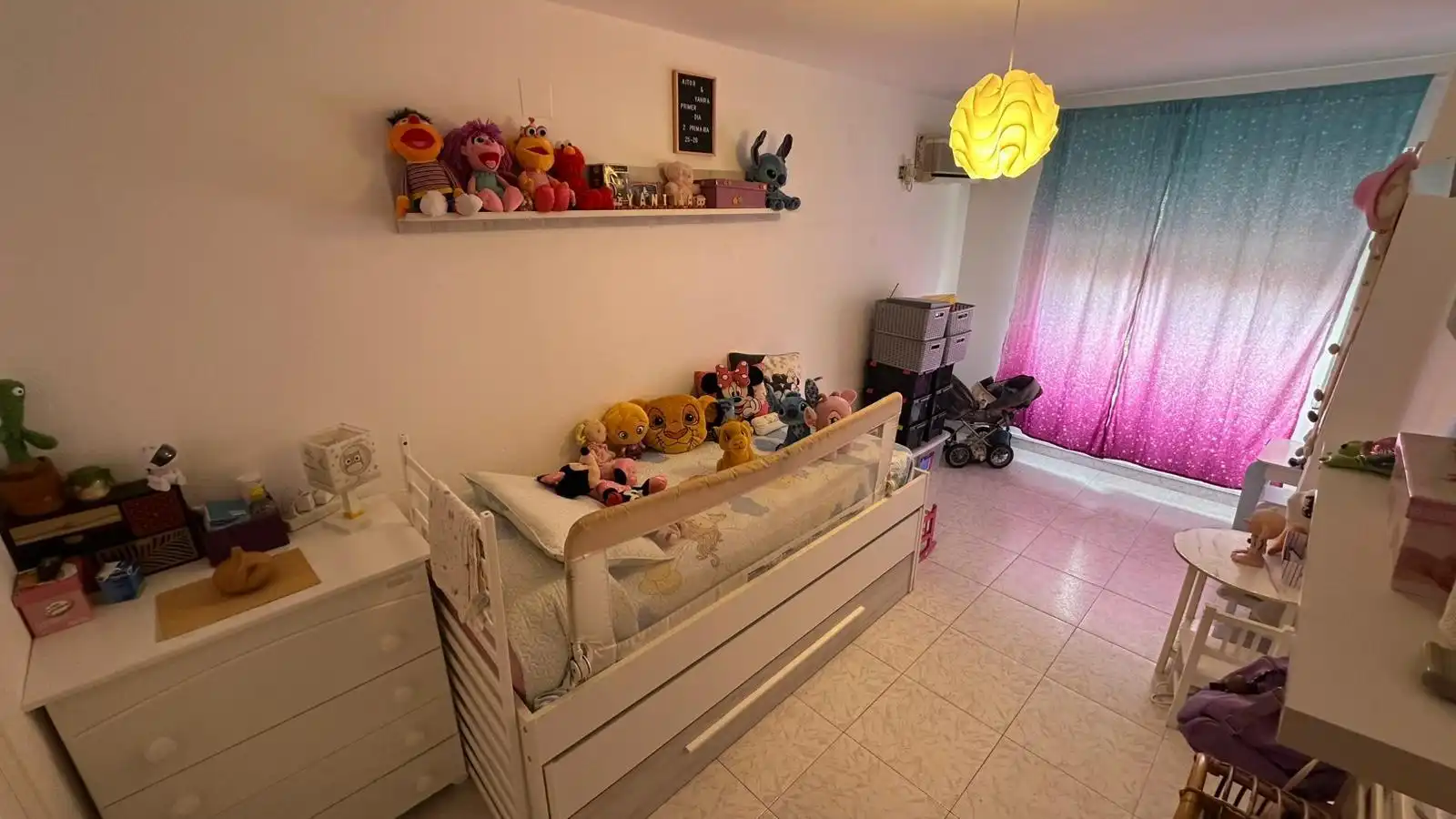 Schlafzimmer von Wohnungen zum Verkauf in Castellón de la Plana / Castelló de la Plana mit Abstellraum, Möbliert und Balkon
