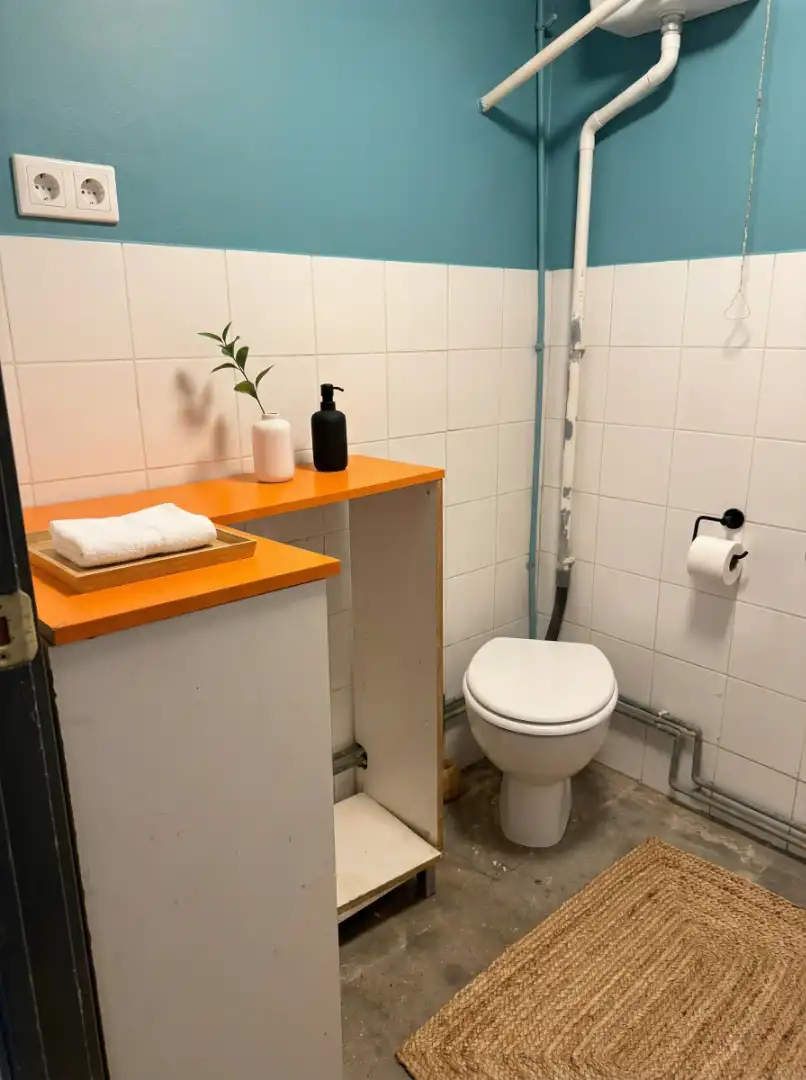 Baño de Local en venta en Santander