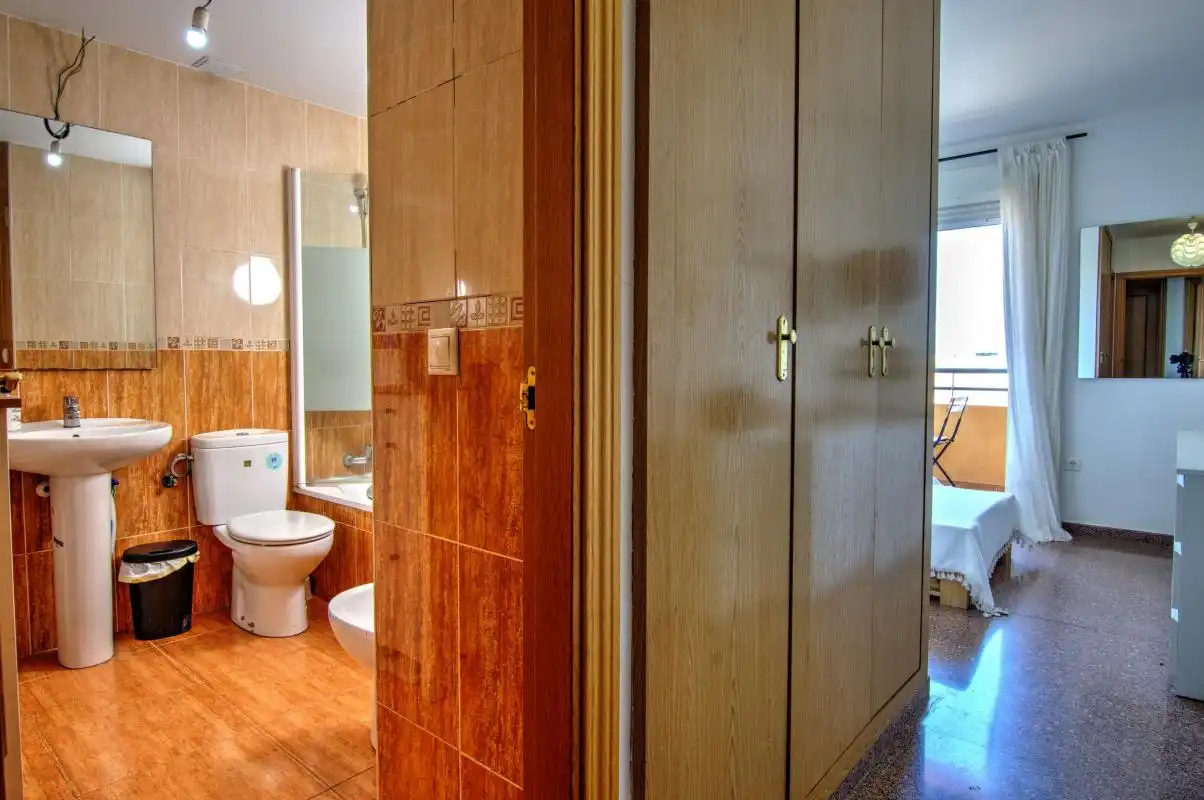 Baño de Piso en venta en Onil con Calefacción, Terraza y Trastero