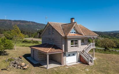 Exterior view of House or chalet for sale in O Carballiño    with Private garden