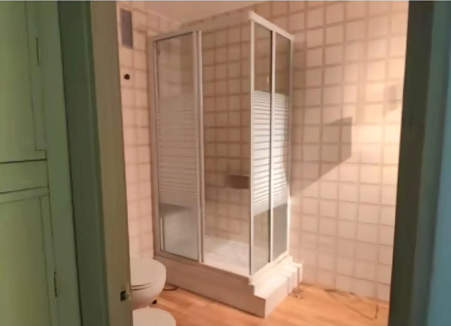 Badezimmer von Wohnung zum Verkauf in Torremolinos mit Klimaanlage und Möbliert