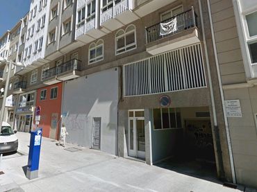 Local comercial en venda a Ensanche - Sar