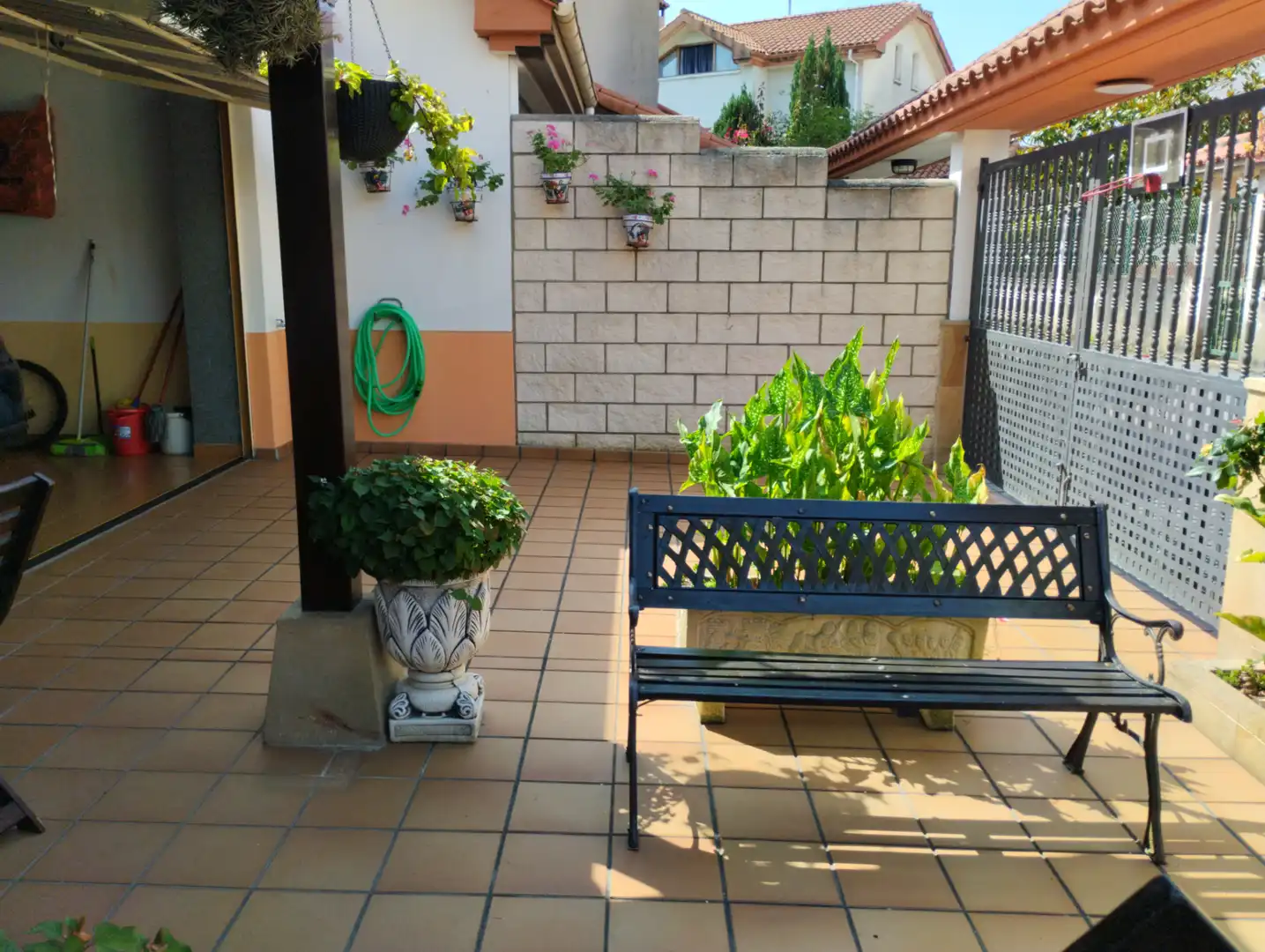 Chalet con terraza en venta en Calle Rimonte 14, imagen 3